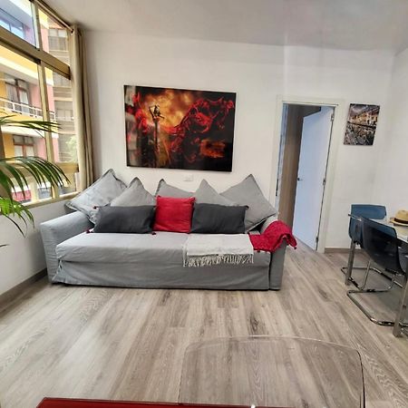 לאס פאלמס דה גראן קנאריה 2 Bedrooms Flat 50 Mts Away From Las Canteras Beach מראה חיצוני תמונה