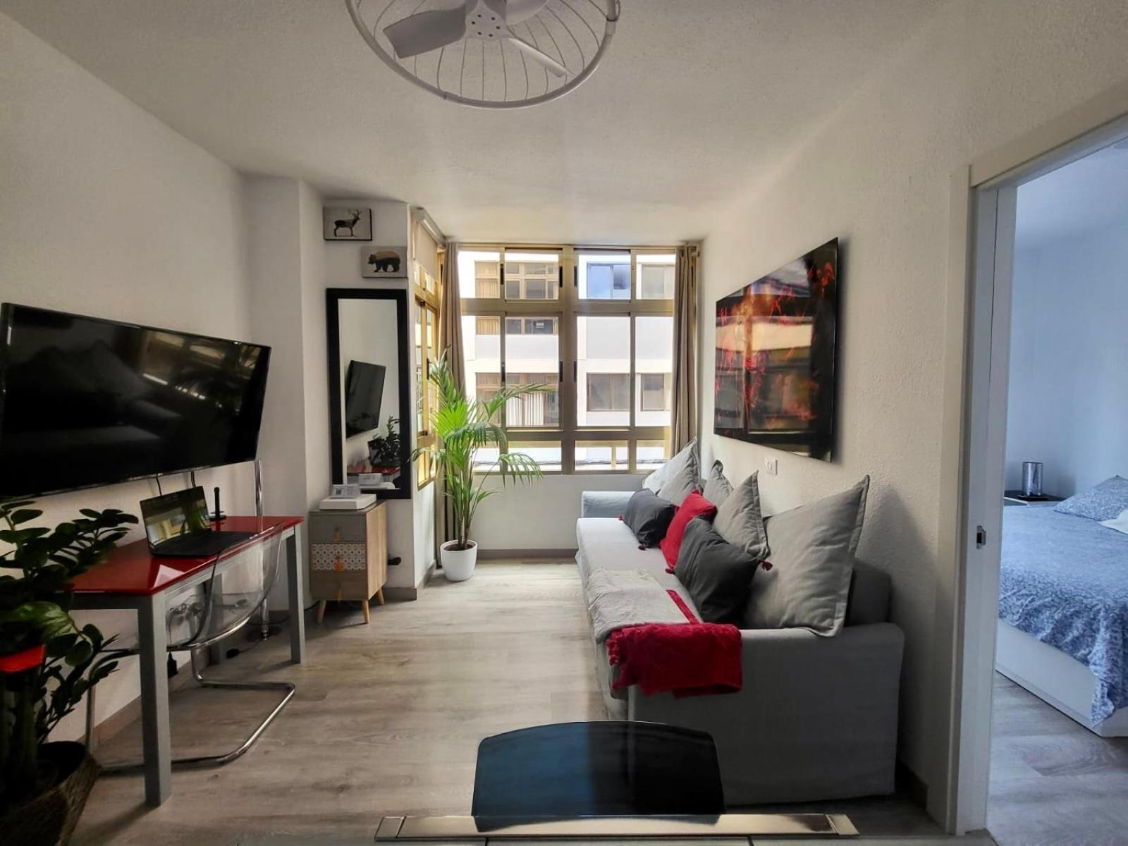 לאס פאלמס דה גראן קנאריה 2 Bedrooms Flat 50 Mts Away From Las Canteras Beach מראה חיצוני תמונה